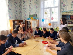 Мастер-класс «Эбру-мания: танцующие краски»