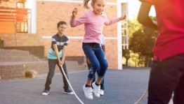 Познавательно-игровая программа «Путешествие в страну забытых игр»