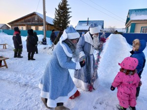 Игровая программа «Папа, мама, я - спортивная семья»