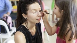 Конкурс «Дочки–матери»