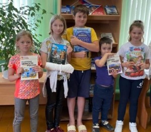 Фотосессия «У книжной полки»