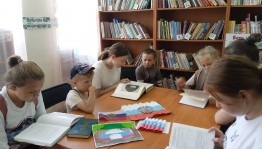 Литературный час «Жизнь детей подземелья»