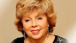 Инфочас «Поэтесса и переводчик»