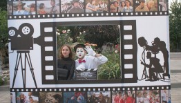 Беседа у книжной выставки «Кино: многоликое и неисчерпаемое»