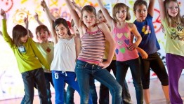 игровая дискотека двигайся больше