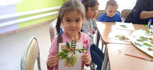 Игровая программа «Цветочки из листочков»