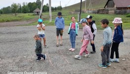 «Танцы, пеcни , дpужба,вoт чтo детям нужнo»