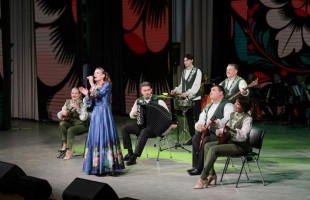 Уфимский ансамбль песни и танца «Мирас» открыл сезон калейдоскопом культур