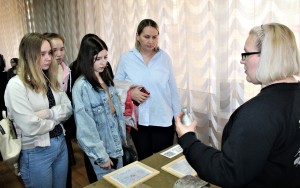 Передвижная тактильная выставка «Война! Страшнее слова нет!»
