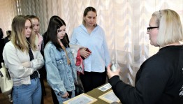 Передвижная тактильная выставка «Война! Страшнее слова нет!»