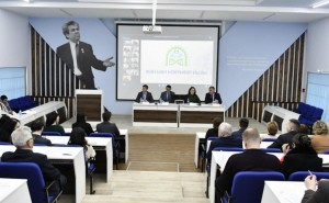 Книжная выставка «В мире науки»