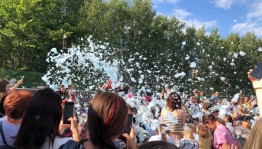 Развлекательная программа «Весенние перевертыши»
