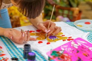 Мастер-класс по росписи футболок