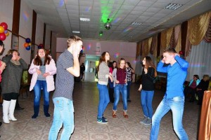 Развлекательная программа «Весеннее настроение»