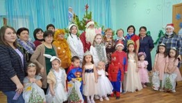 Новогодний утренник «Вновь стучится Новый год»