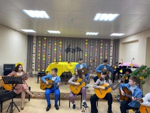 Мастер-класс «Аккомпанемент на гитаре-аккорды и арпеджио»