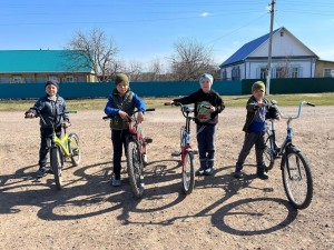 Веселые старты «Велогонка»