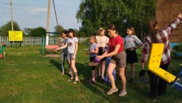Спортивно - развлекательные игры «Звонкое лето».