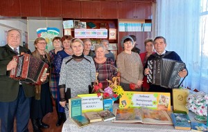 Литературно- музыкальная композиция «Материнское сердце согрею любовью»