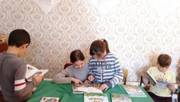 «Старая пословица в века не сломится»