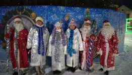 Новогодняя дискотека «Волшебные искры нового года».