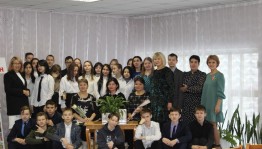 Вечер - встреча «Прекрасен мир с любовью материнской»