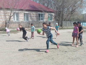 Спортивно–игровая программа «Веселые старты»