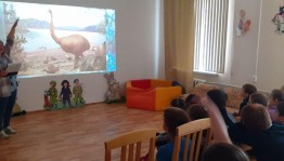 Ознакомительная экскурсия «Мы идем в библиотеку»