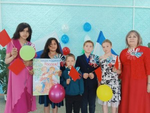 Интерактивная программа «У меня в садочке лютики – цветочки»