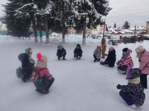 «Раз снежинка, два снежинка...»