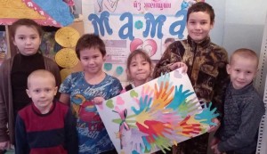 Час творчества «Подарок для мамы»