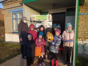 Акция «Трудно птицам зимовать, надо птицам помогать!»