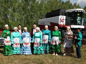 Агитбригада «Славен труд хлебороба!»