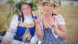 Мастер–класс «Рисунок хной–оберег мой»