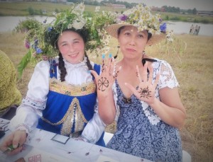 Мастер–класс «Рисунок хной–оберег мой»