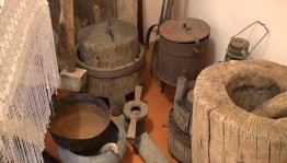 Посещение музейно-выставочной комнаты «Наш музей»