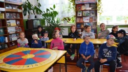 «Поле чудес» на тему «Цветы рассказывают сказки»
