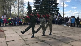 Митинг, возложение венков «Живая память»