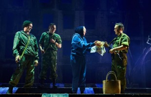 Пятый день фестиваля «Колонсак»: военная драма от Марийского ТЮЗа