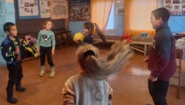 Игровая программа «Веселый мяч»