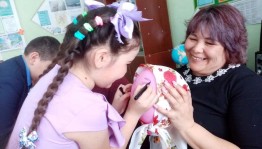 Праздничный огонек «Всё в мире этом – всё от матерей»