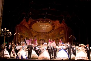 Башкирский театр оперы и балета приглашает на оперетту «Летучая мышь» Иоганна Штрауса