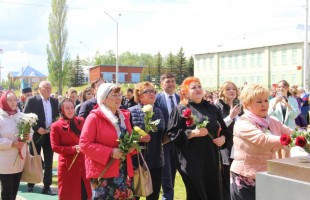 В Башкортостане появился памятник в честь легендарной певицы Хании Фархи