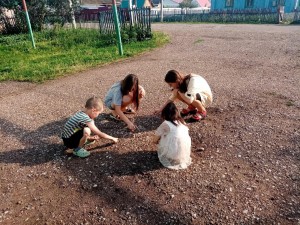 Конкурс рисунков «Прощай лето»