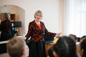 Открытый урок на тему: «Работа над звукообразованием и голосоведением на уроке вокала»