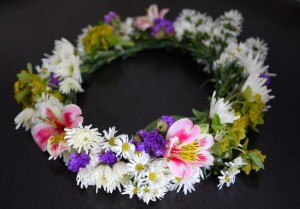 Мастер – класс по плетению венка из живых цветов «Плетение венка»