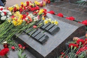 Возложение венков в память односельчан, погибших в годы ВОВ «Никто не забыт, ничто не забыто»