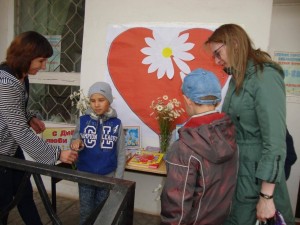 Акция к Всероссийскому дню семьи, любви и верности «Венец всему – семья»