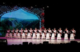 Почти 90 лет на сцене: в Международный день танца вспоминаем историю создания легендарной «Зарифы»