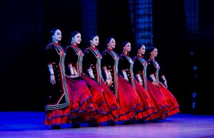 Госансамбль имени Файзи Гаскарова представит «Танцы народов мира» в городах России